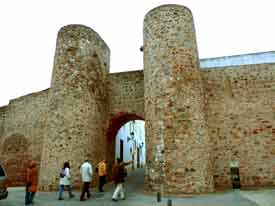 Badajoz Olivenza murallas