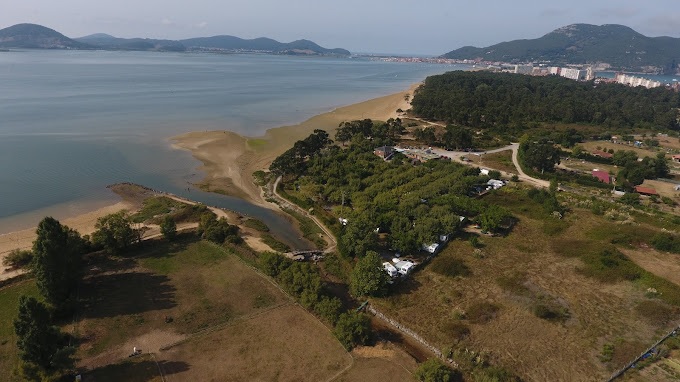 Camping Playa Regatón, en Cantabria