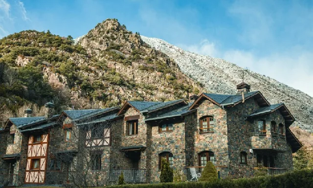 Mercado inmobiliario de Andorra