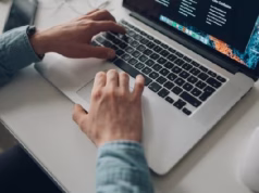 Guía práctica para comprar y registrar un dominio web con cdmon